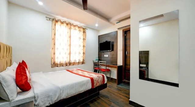 Номер Deluxe Hotel The Metropolis Tourist Near Connaught Place And Ramakrishna Ashram Marg Metro Station