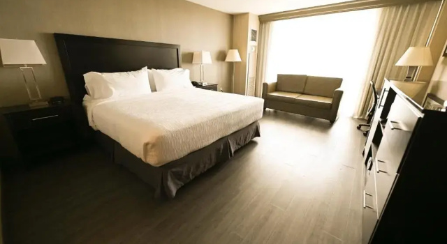 Одноместный номер Standard Grand Laurel Hotel