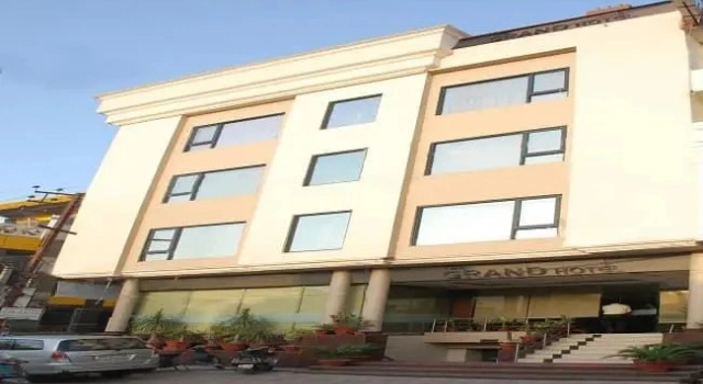 The Grand Hotel, Reserva ahora Hotel Pathankot Punjab