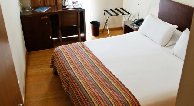 BYPILLOW Tiento, Забронировать Отель Отели Кадиса 3 звезды, рядом с Церковь Сан-Антонио, 3*