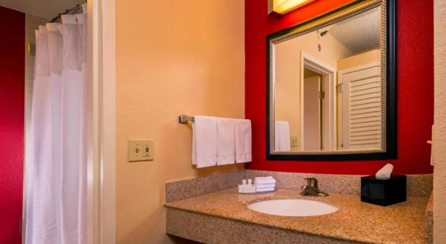 Номер Standard Courtyard Virginia Beach Norfolk