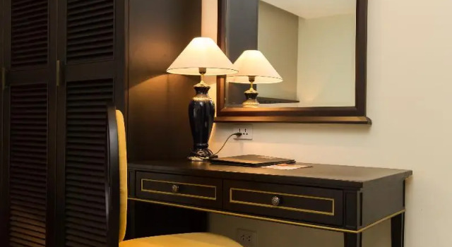 Номер Standard с балконом Hotel Sapa Square, Affiliated by Meliá