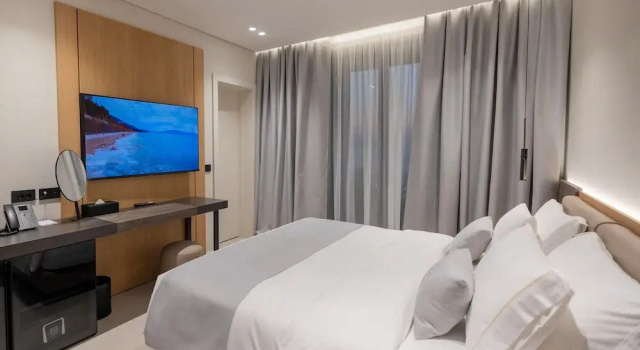 Padma Hotel, Забронировать Отель Отели Влёра с бассейном, Бассейн
