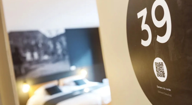 Трёхместный номер Standard Hôtel Val de Poix- Logis Hôtel Restaurant