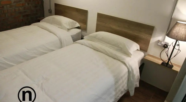Standardowy dwuosobowy pokój Hotel Nelayan