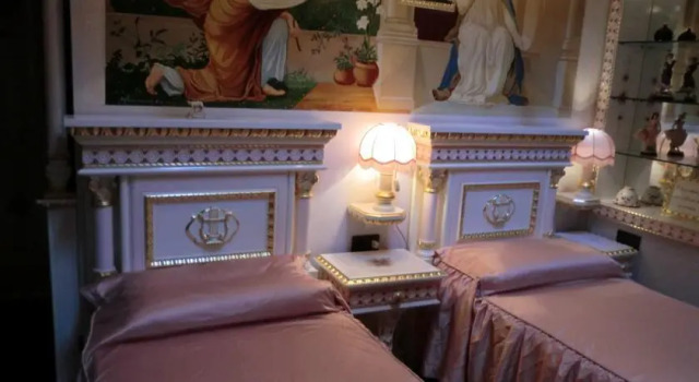 Holiday Home Delle Canfore, Prenota Appartamento Hotel a Como con parcheggio, Parcheggio