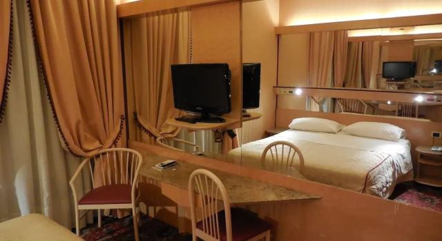 Двухместный номер Standard с балконом Hotel Roma