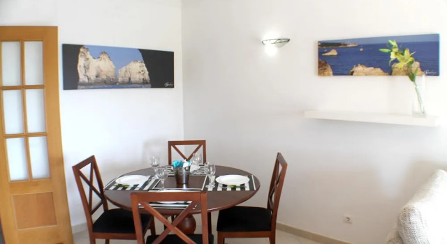 Apartment With 2 Bedrooms in Albufeira, With Pool Access, Enclosed Gar, Rezerwuj Apartament Hotele w Algarve z parkingiem, Parking