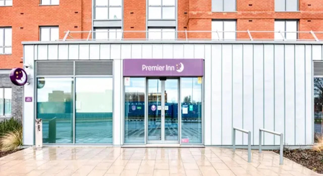 Premier Inn Wokingham Town Centre Hotel, Забронировать Отель Отели Англии 3 звезды, 3*