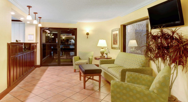 Days Inn by Wyndham Kissimmee West