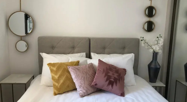 New Luxurious 2BR front old city Legacy