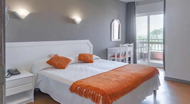 Двухместный номер Standard с балконом Hotel Los Naranjos