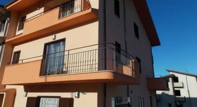 Luna Chiara Residence, Varaa Hotelli Tusa Sisilia