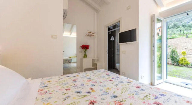 Двухместный номер Deluxe с видом на сад ARIA Design B&B Levanto