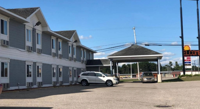 Americas Best Value Inn Gaylord, Book Hotel Gaylord Michigan