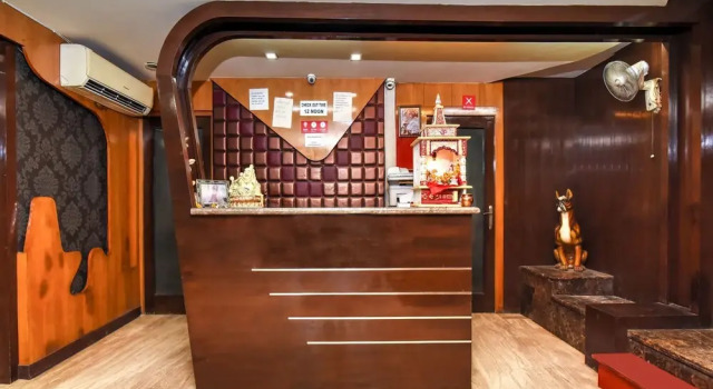 OYO 6467 Kochar Plaza, Забронировать Отель Отели Нью-Дели с завтраком, Завтраки