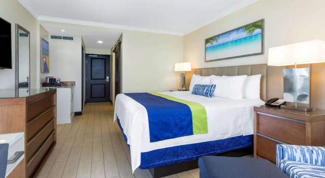 Двухместный номер Standard Wyndham Deerfield Beach Resort