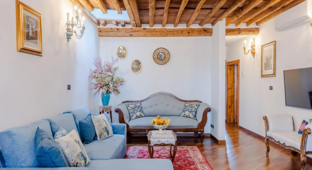 Casa La Guardia a 3 Bedrooms Panoramic Apartment