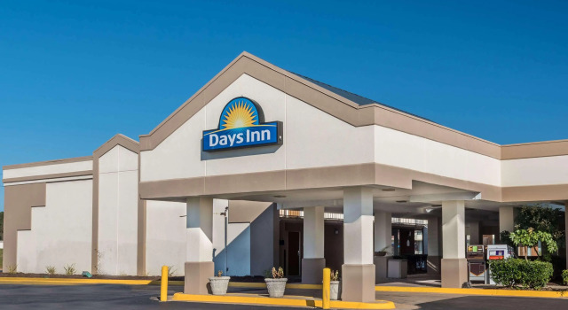 Days Inn by Wyndham South Hill, Buchen Sie Hotel South Hill Virginia