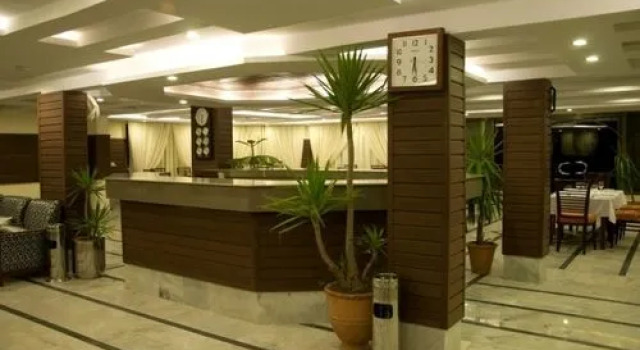 Chinar Family Resort