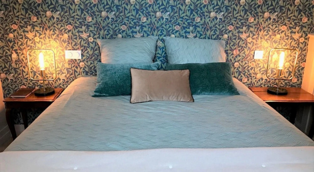 Perlépampille, Rezerwuj Hotel Dinan 