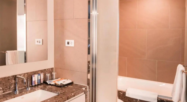 Двухместный номер Deluxe J One Hotel Cheongju