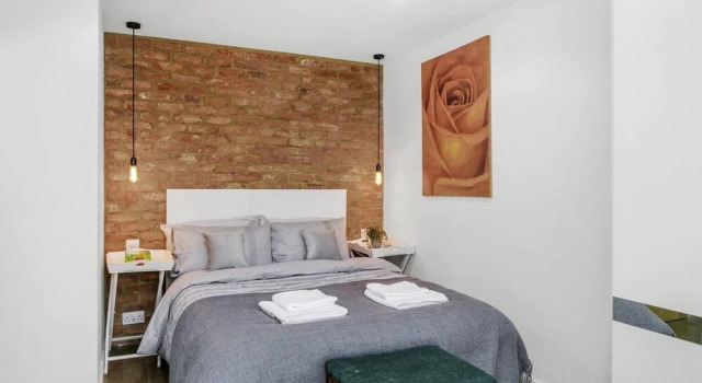Livestay- Trendy 1bed With Balcony in Westminster