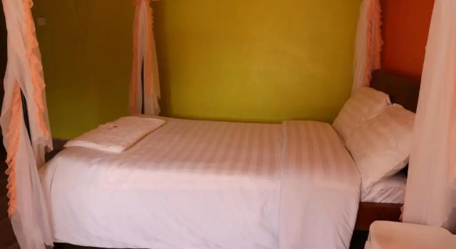 Bomani Hotel