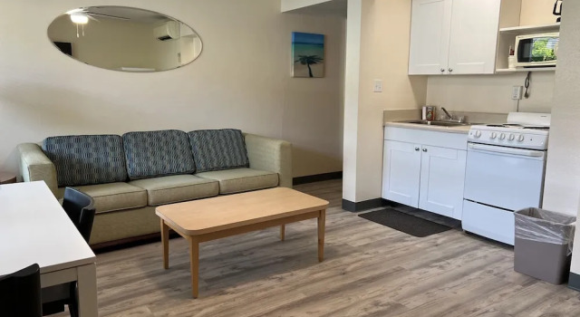 Люкс Beachside Resort Motel