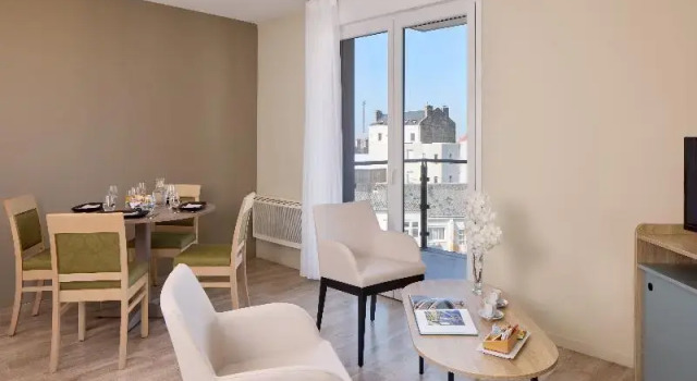 Люкс Quality Aparthotel Le Havre les docks
