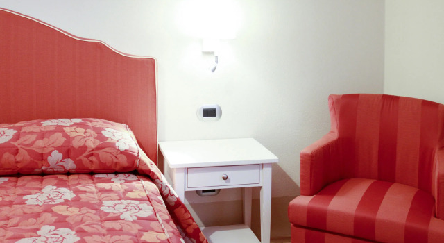 Casa Isolani Guest House Piazza Maggiore, Забронировать Отель Болонья провинция Болонья, рядом с Башня Гарисенда