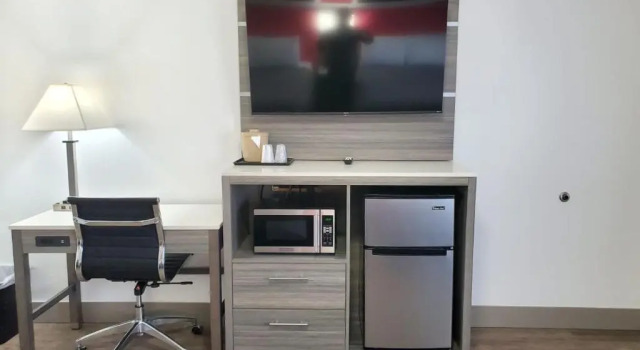 Номер Standard Seven Seas Inn & Suites