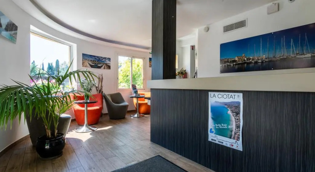 Hôtel Corniche du Liouquet, Забронировать Отель Ла-Сьота Calanques National Park