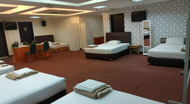 Двухместный семейный люкс Hotel Sri Sutra PJ 222