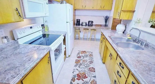 Коттедж Sauna & Steam Larch Avenue Getaway