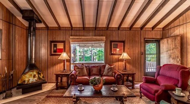 Innjoy, 2 Bedrooms, Pet Friendly, WiFi, Wood Fireplace, Sleeps 4, Varaa Huoneisto Ruidoso New Mexico