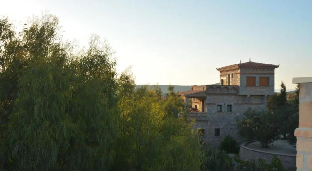 Вилла c 1 комнатой Lesvos Tower House Komninos