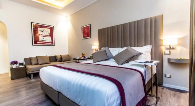 Rhea Silvia Luxury Rooms, Забронировать Гостевой дом Трастевере Рим, рядом с Галерея Спада
