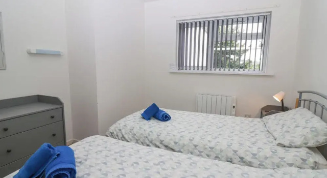 17 Coedrath Park, Забронировать Дом для отпуска Сондерсфут 
