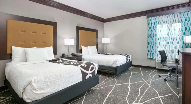 Четырёхместный номер Standard La Quinta Inn & Suites by Wyndham Little Rock - Bryant