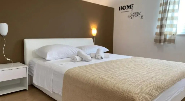 Апартаменты Deluxe Apartments A&A