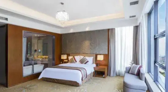 Люкс Executive Tangram Hotel Harbin