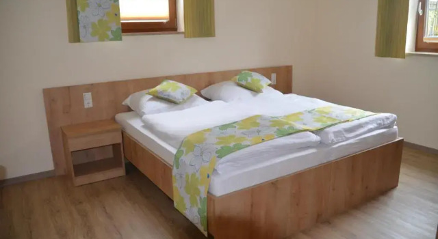 Landhotel Zum Adler, Varaa Hotelli Hotellit Baijeri pysäköinnillä, Pysäköinti
