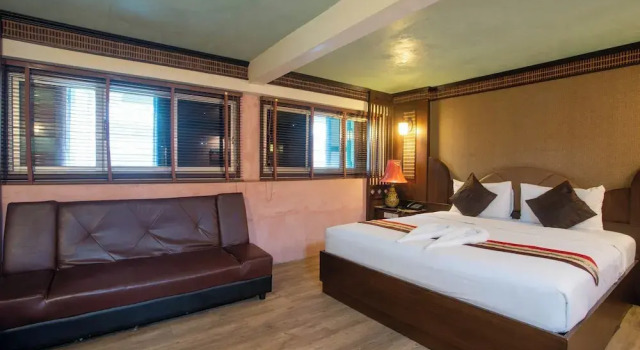 Номер Superior с балконом P1 House Phitsanulok