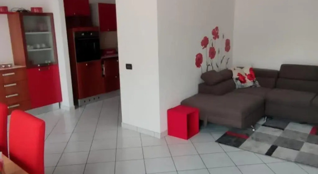 Апартаменты Papavero Rosso - trilocale con giardino a 5 minuti dal centro di Monza