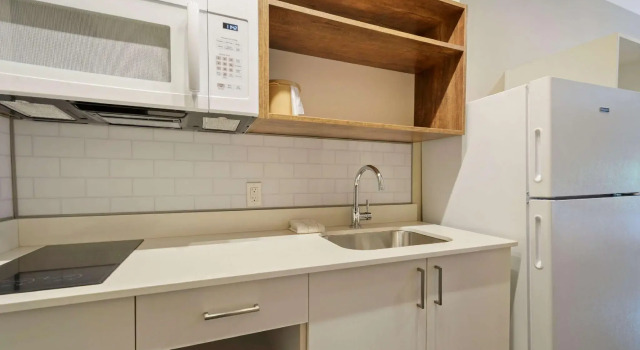 Четырёхместная студия Standard Extended Stay America Premier Suites - Austin - Austin Airport