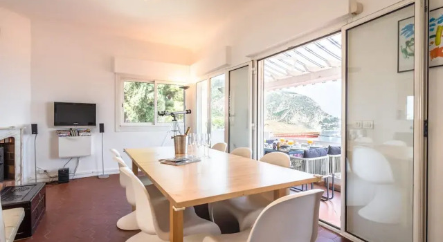 Elegant Seaside Villa in Èze, Забронировать Вилла Эз Приморские Альпы, рядом с Nietzsche Path