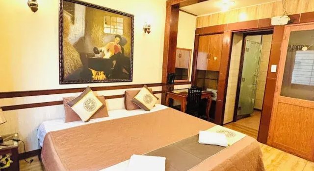 Номер Economy Bi Saigon Hotel