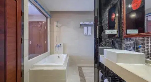 Suite Yaoye International Hotel