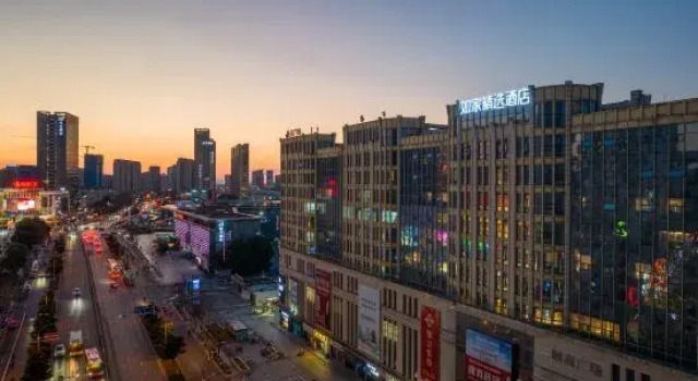 YUNIK INN(Zhenjiang Train Station Wanda Plaza Branch)